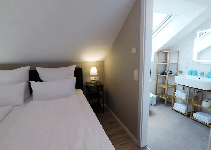 -Neubau- 30Qm Dach-Apartment
